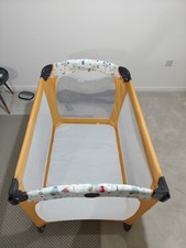 Graco Contour Travel Cot &