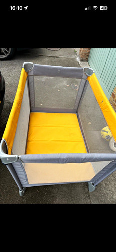 Graco portable foldable - foldable, mesh