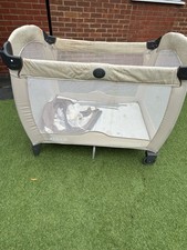 Graco kids Travel Cot with