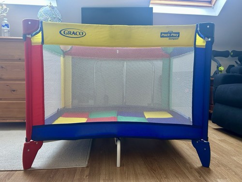 Multi color graco pack - color, n
